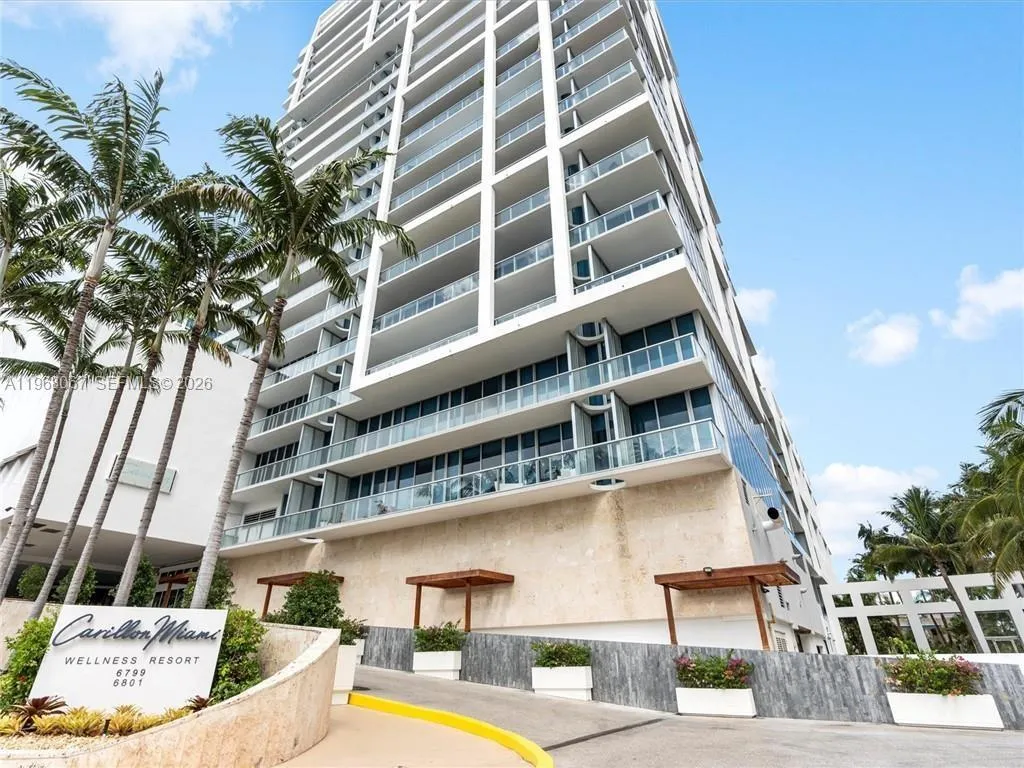 Foto de propiedad en 6799 Collins Avenue 301, Miami Beach, FL 33141 Miami Beach con MLS# 