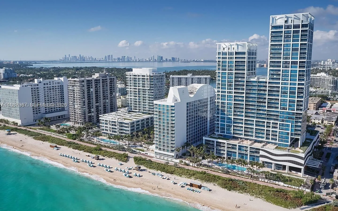 Foto de propiedad en 6799 Collins Avenue 501, Miami Beach, FL 33141 Miami Beach con MLS# 