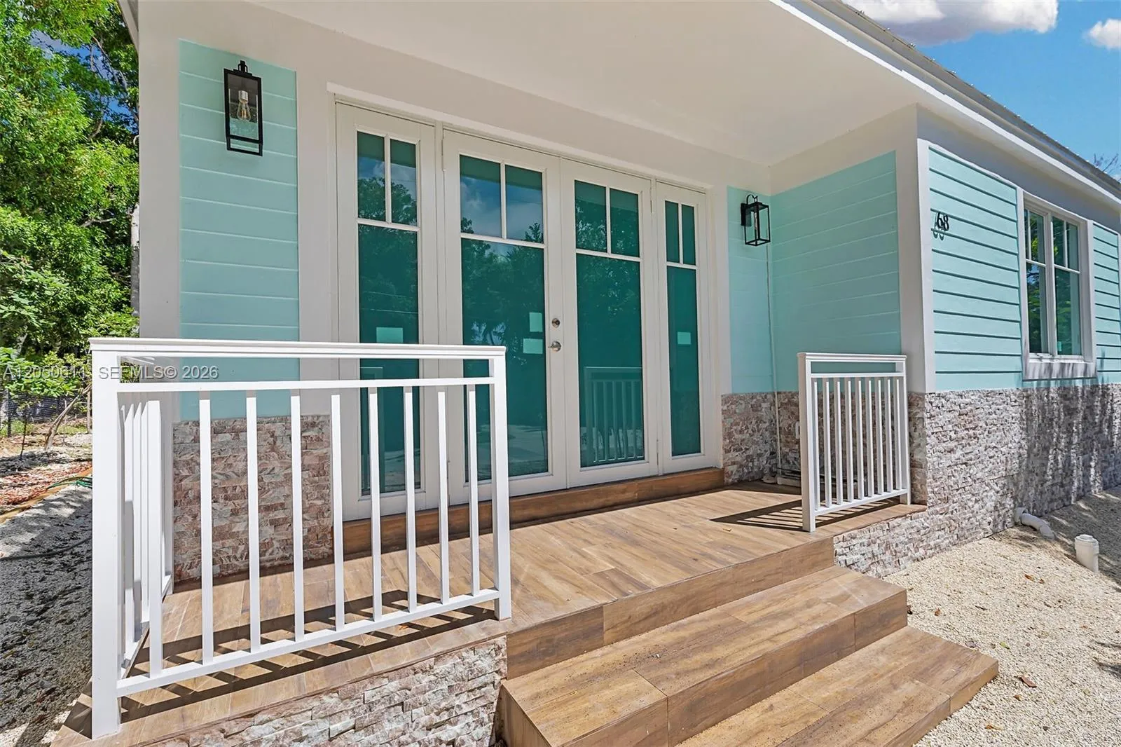 Foto de propiedad en 68 Coral Way, Key Largo, FL 33037 Key Largo con MLS# 