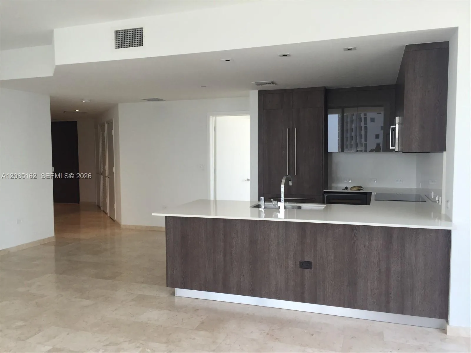 Foto de propiedad en 68 SE 6th Street 2202, Miami, FL 33131 Miami con MLS# 