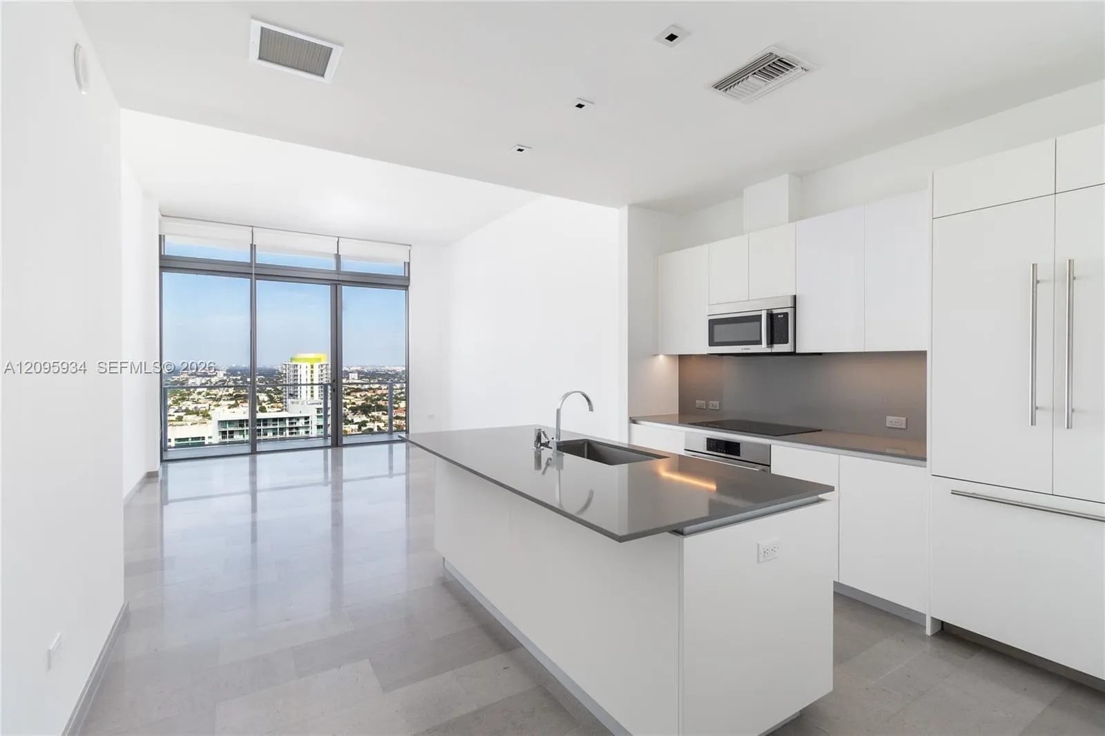 En Renta 68 SE 6th Street 4006, Miami, FL 33131, Miami, FL 33131