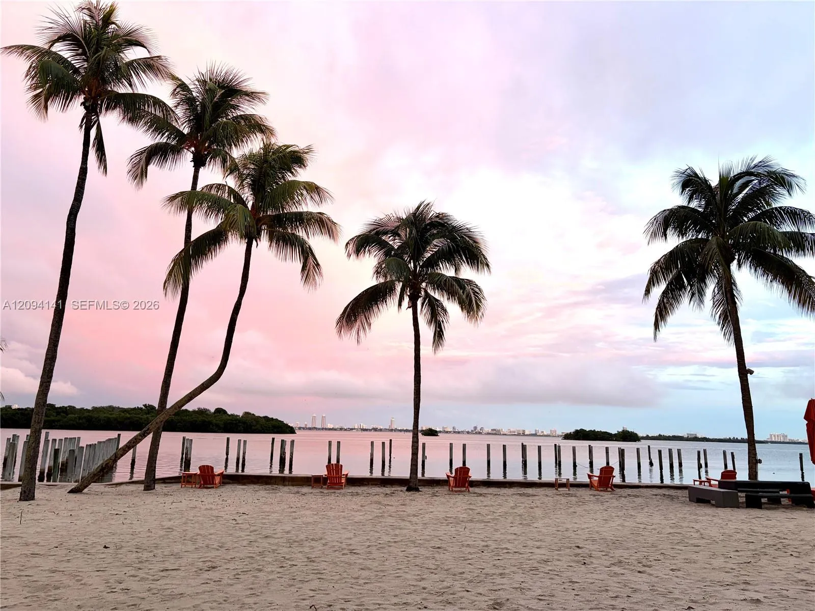 En Venta 680 NE 64th Street A501, Miami, FL 33138, Miami, FL 33138