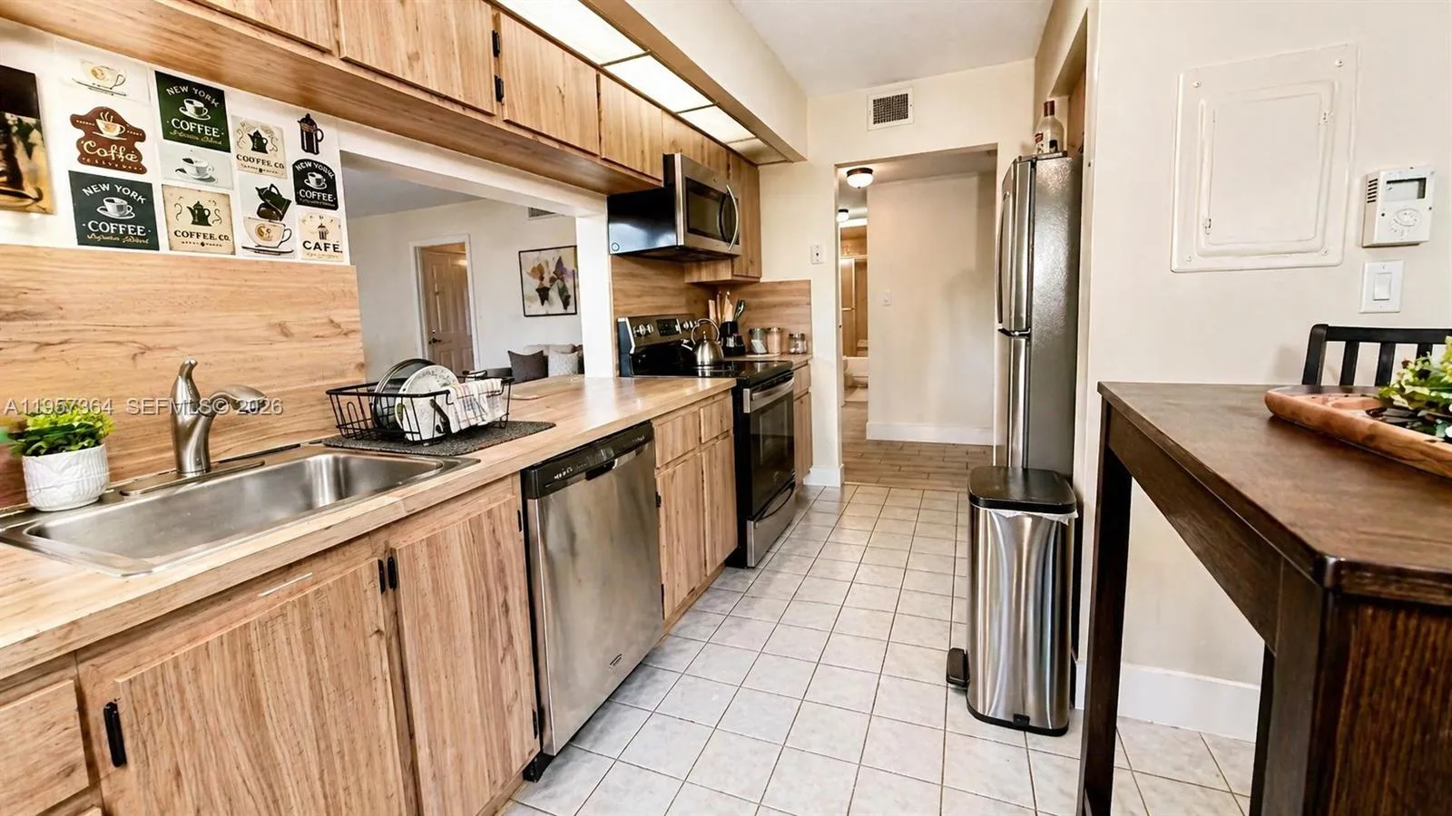 Foto de propiedad en 6800 Cypress Road 501, Plantation, FL 33317 Plantation con MLS# 