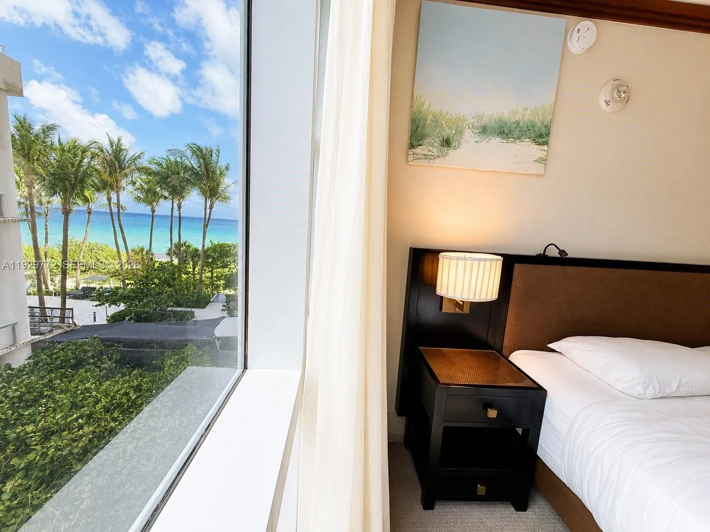 Foto de propiedad en 6801 Collins Avenue 309, Miami Beach, FL 33141 Miami Beach con MLS# 
