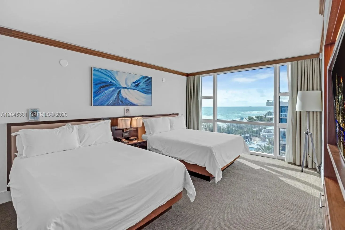 Foto de propiedad en 6801 Collins Avenue 608 (door 616), Miami Beach, FL 33141 Miami Beach con MLS# 