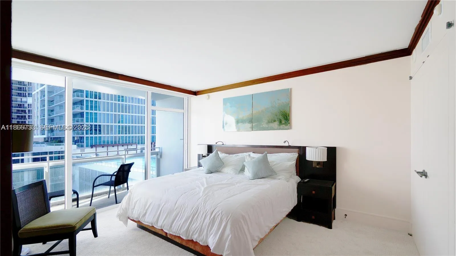 Foto de propiedad en 6801 Collins Avenue 710, Miami Beach, FL 33141 Miami Beach con MLS# 