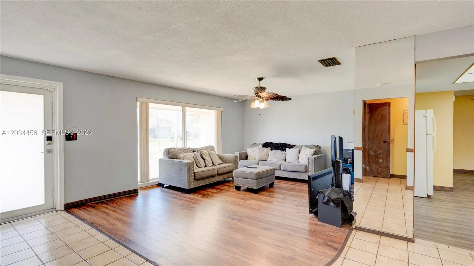 Vendido 6801 NW 25th Court, Sunrise, FL 33313, Sunrise, FL 33313