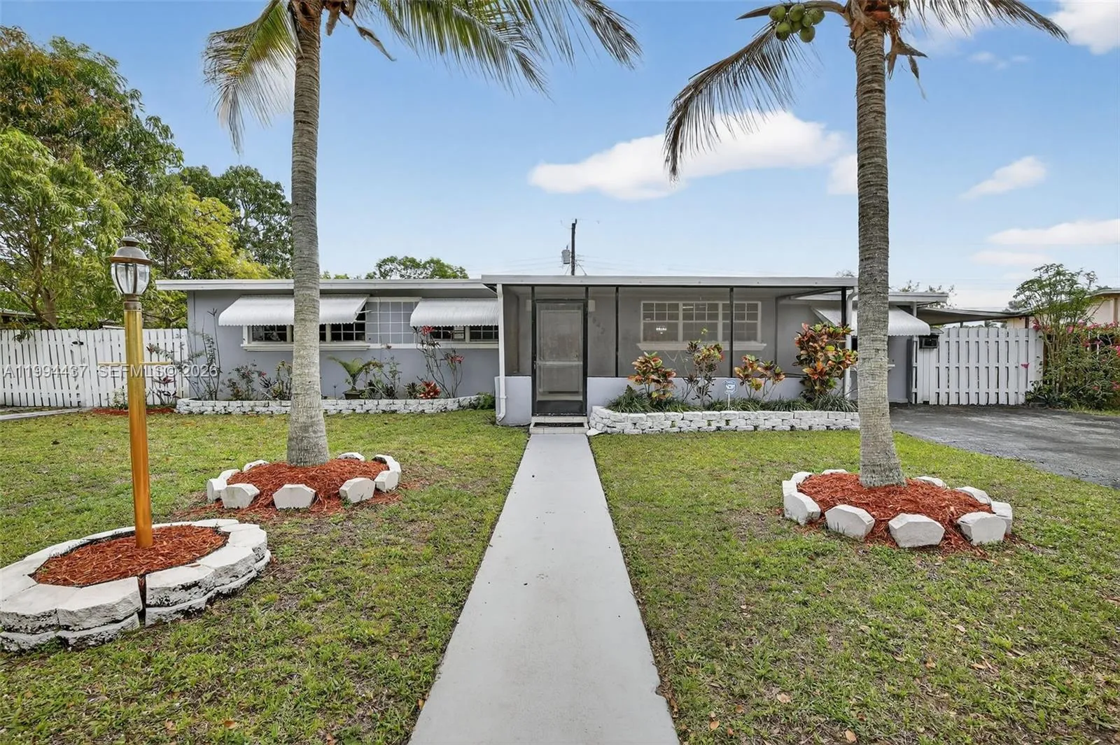 Vendido 6842 NW 15th Street, Plantation, FL 33313, Plantation, FL 33313