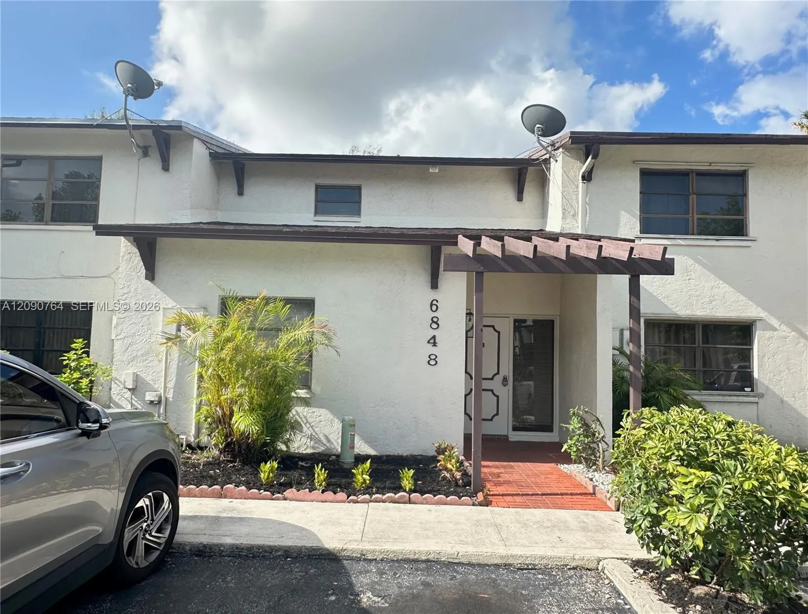 En Renta 6848 SW 37th Street 10-D, Miramar, FL 33023, Miramar, FL 33023