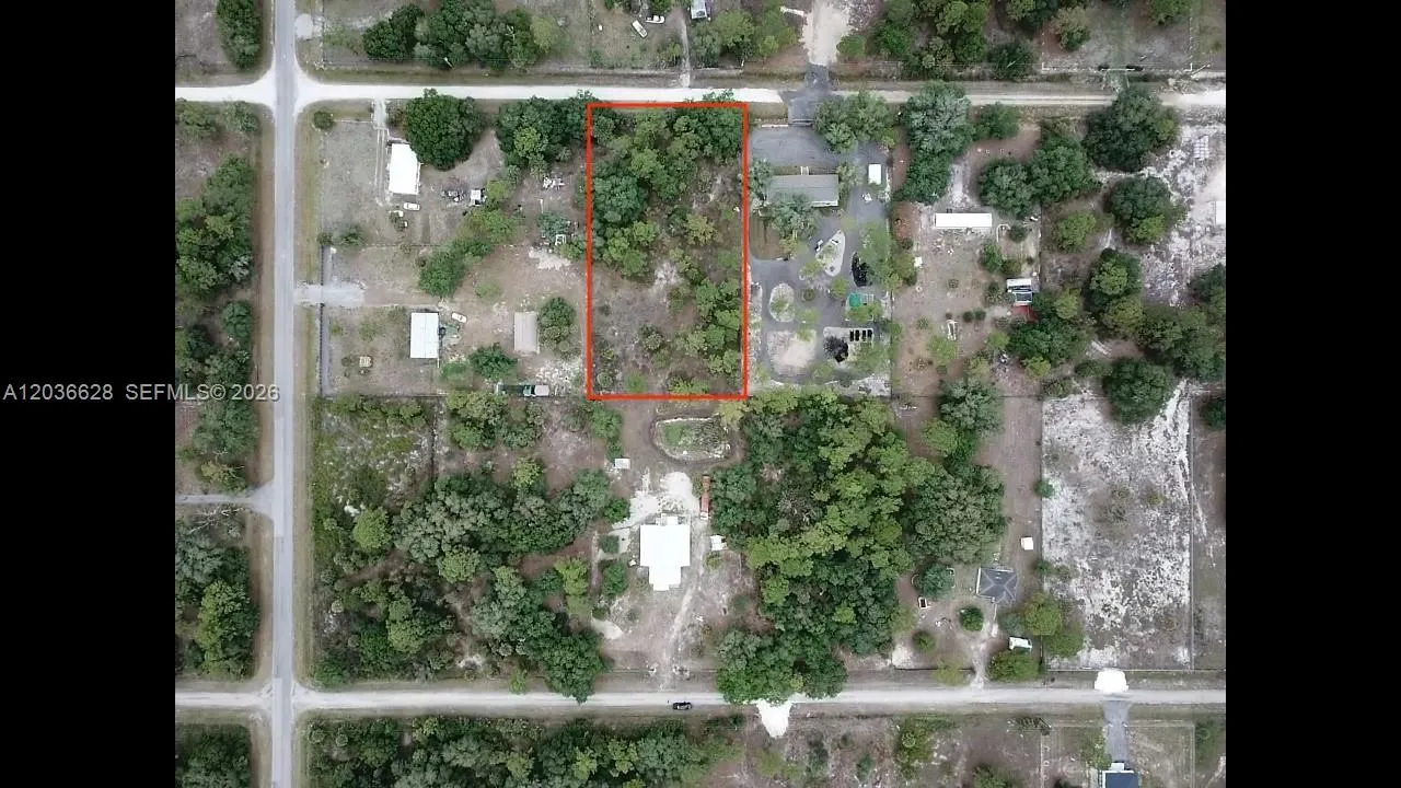 Foto de propiedad en 685 S Isora Street, Clewiston, FL 33440 Clewiston con MLS# 