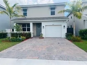Foto de propiedad en 687 SE 17 Avenue, Homestead, FL 33033 Homestead con MLS# 
