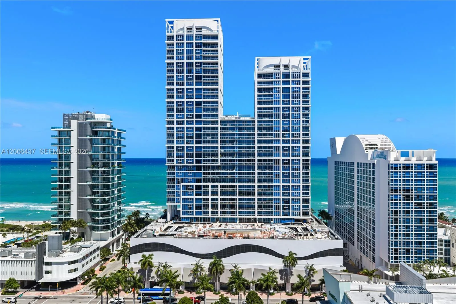 En Renta 6899 Collins Avenue 702, Miami Beach, FL 33141, Miami Beach, FL 33141