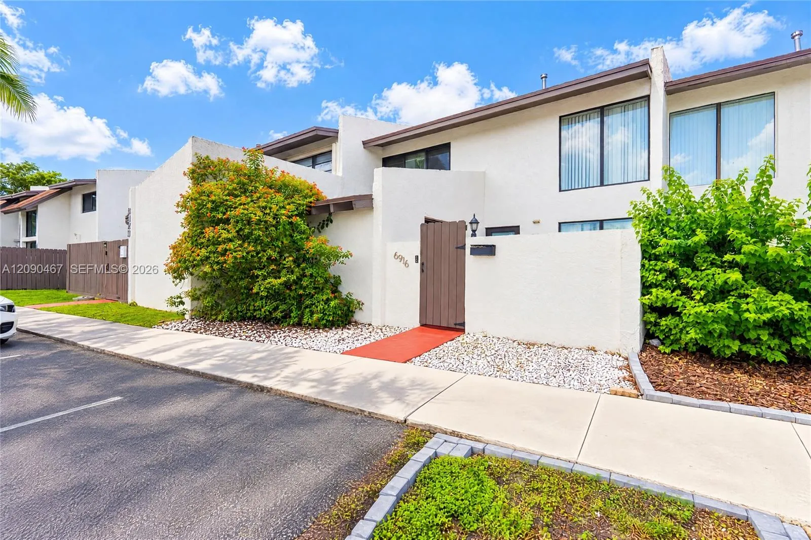 En Renta 6916 SW 110th Avenue 6916, Miami, FL 33173, Miami, FL 33173