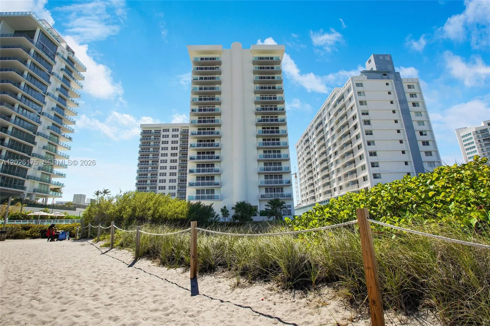 Foto de propiedad en 6917 Collins Avenue 1608, Miami Beach, FL 33141 Miami Beach con MLS# 