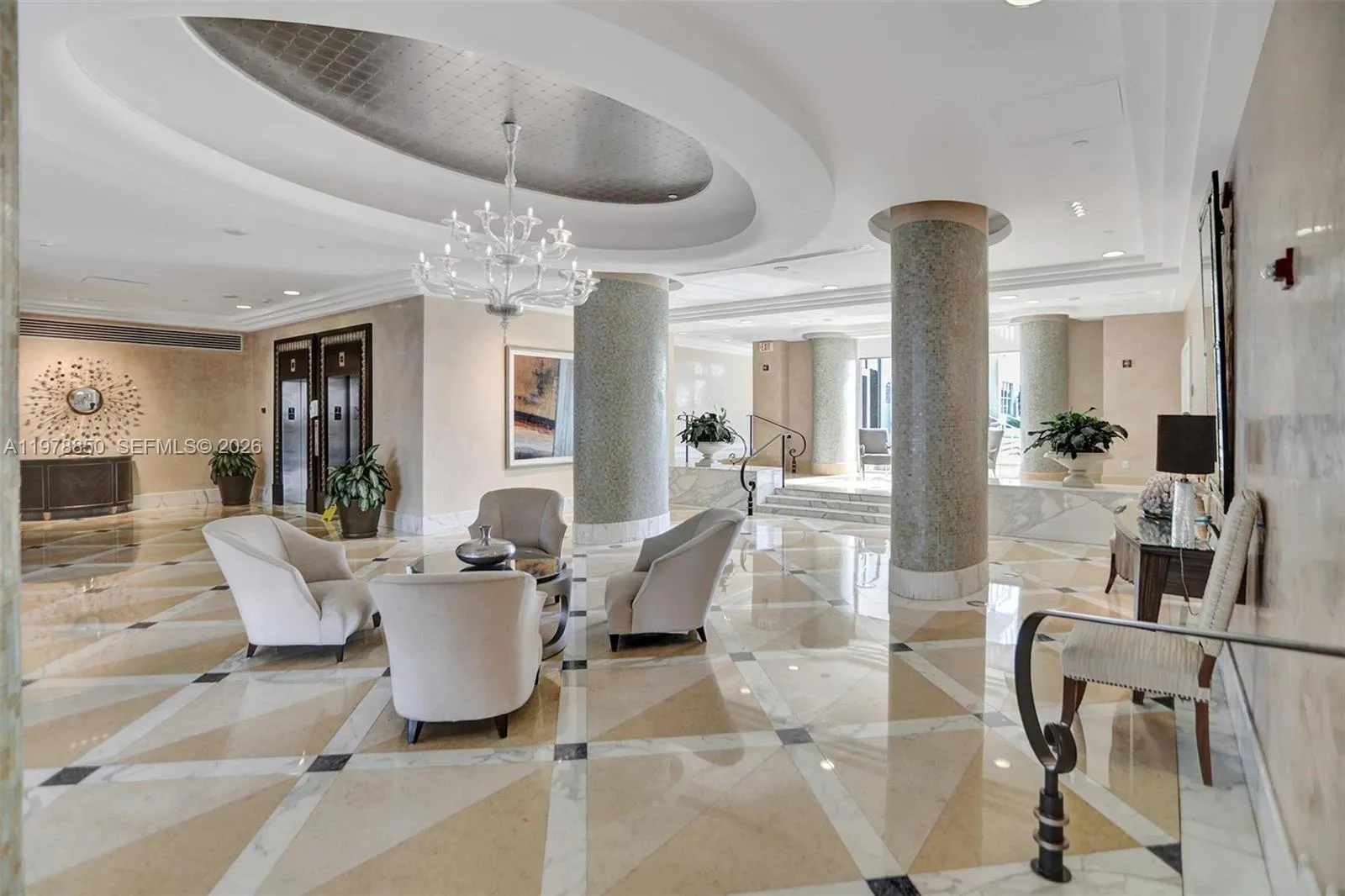 En Renta 6917 Collins Avenue 915, Miami Beach, FL 33141, Miami Beach, FL 33141