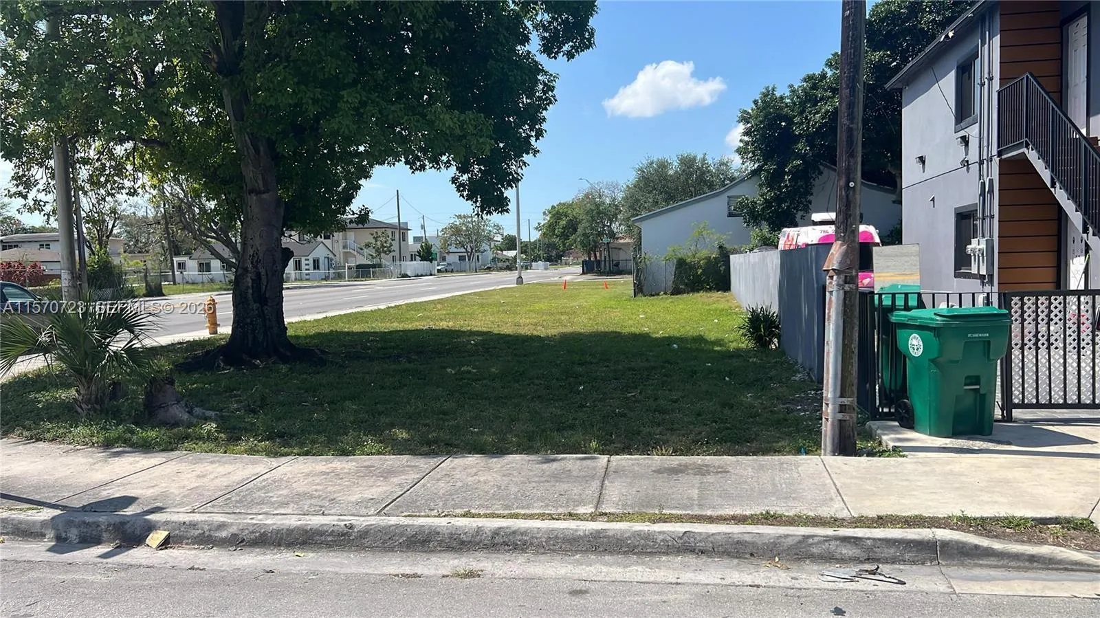 Foto de propiedad en 6928 NW 17th Avenue, Miami, FL 33147 Miami con MLS# 