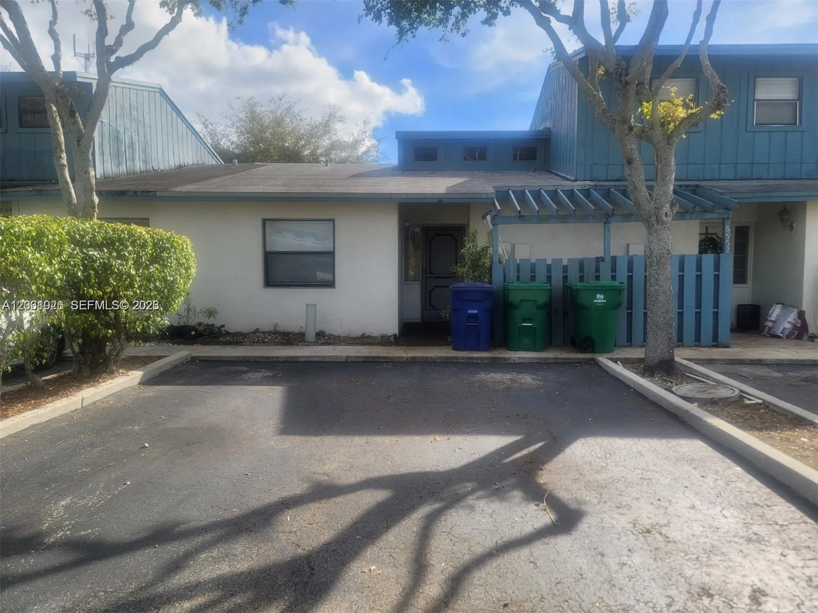 Foto de propiedad en 6948 SW 36th Court 16-Z, Miramar, FL 33023 Miramar con MLS# 