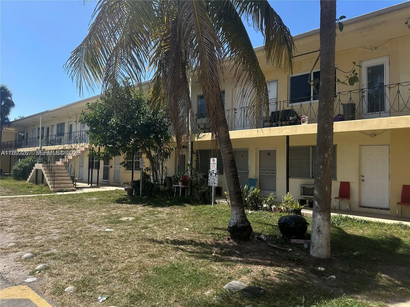 Foto de propiedad en 70 NW 77th Street 11, Miami, FL 33150 Miami con MLS# 