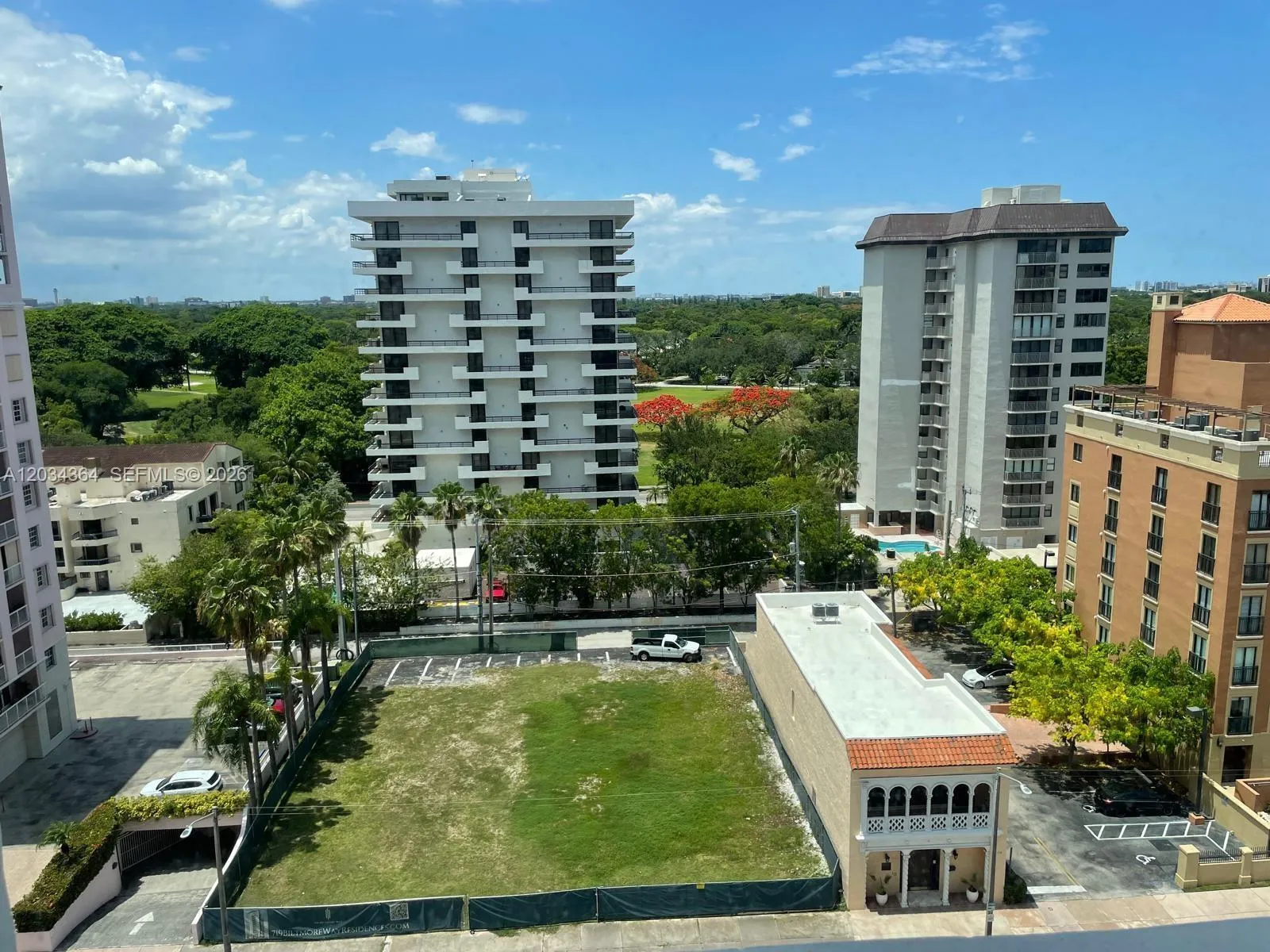 Foto de propiedad en 700 Biltmore Way 1015, Coral Gables, FL 33134 Coral Gables con MLS# 