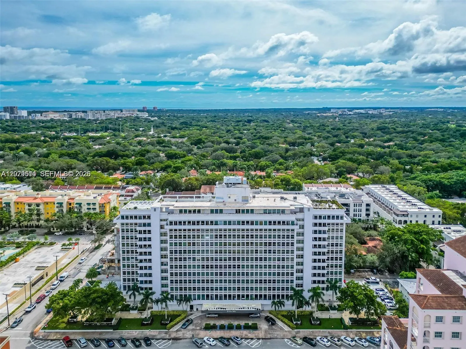 Foto de propiedad en 700 Biltmore Way 504, Coral Gables, FL 33134 Coral Gables con MLS# 