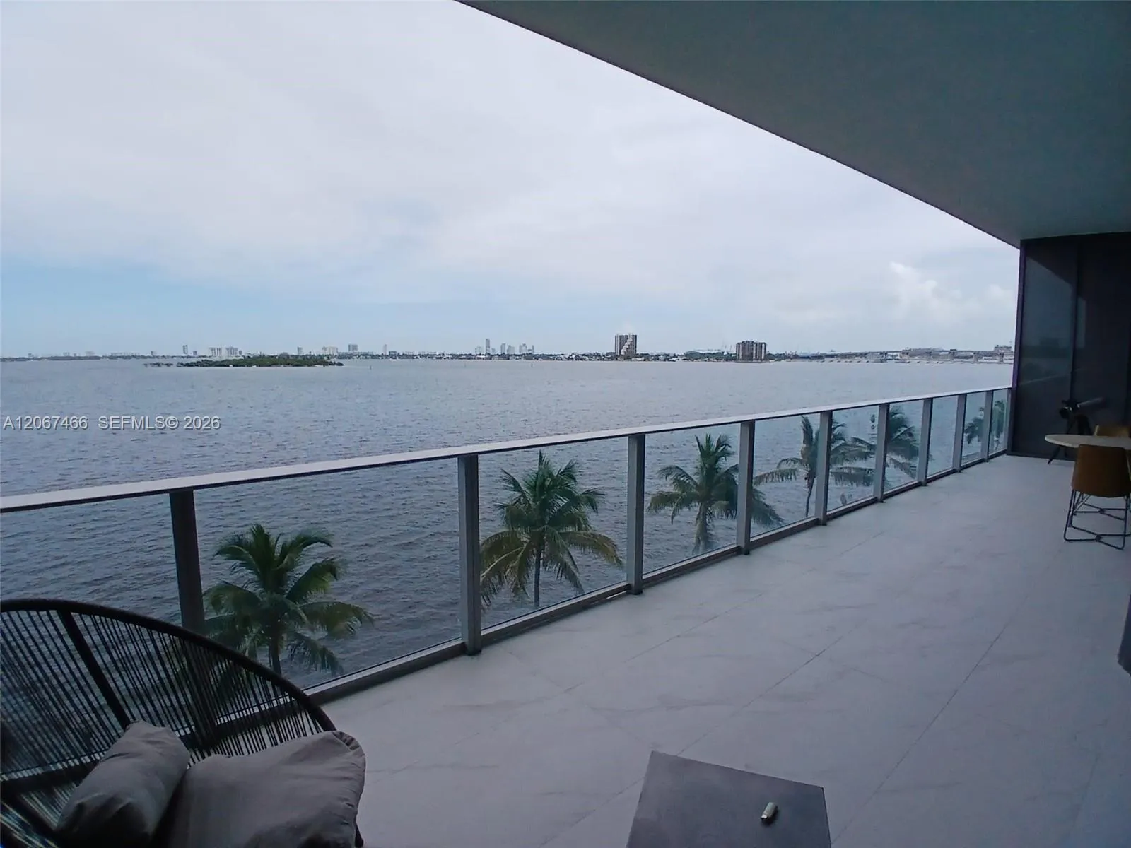 En Venta 700 NE 24th Street 204-A, Miami, FL 33137, Miami, FL 33137