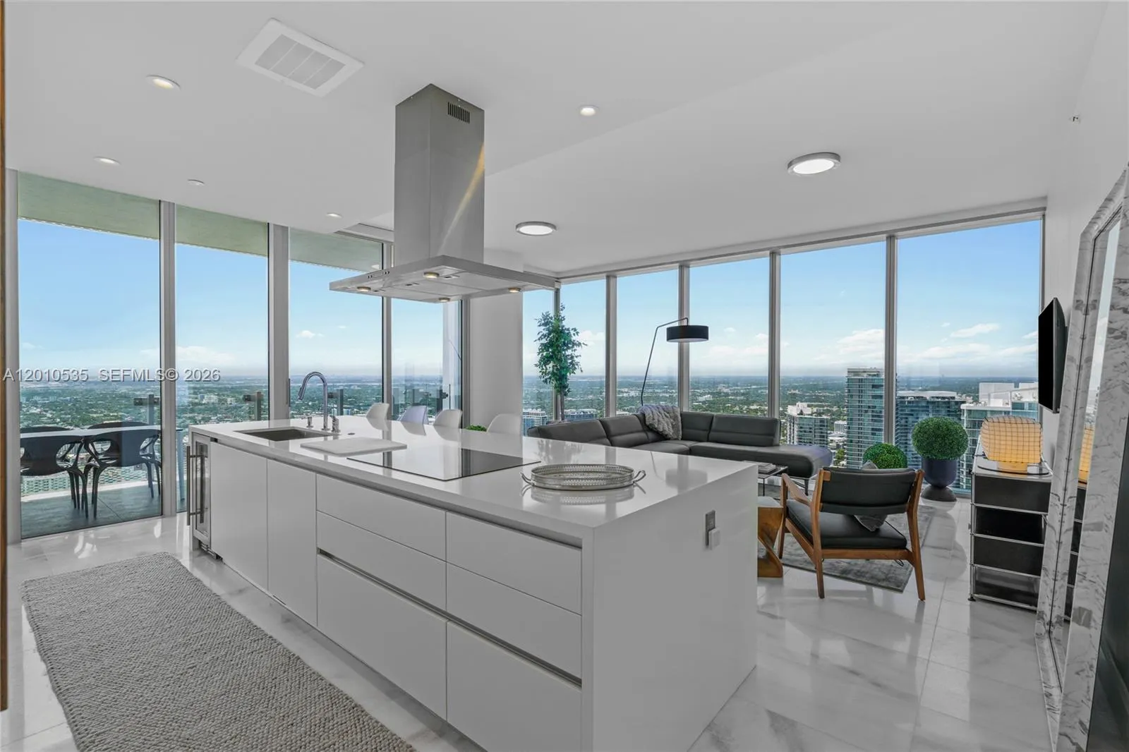 Foto de propiedad en 700 NE 26th Terrace 5606, Miami, FL 33137 Miami con MLS#