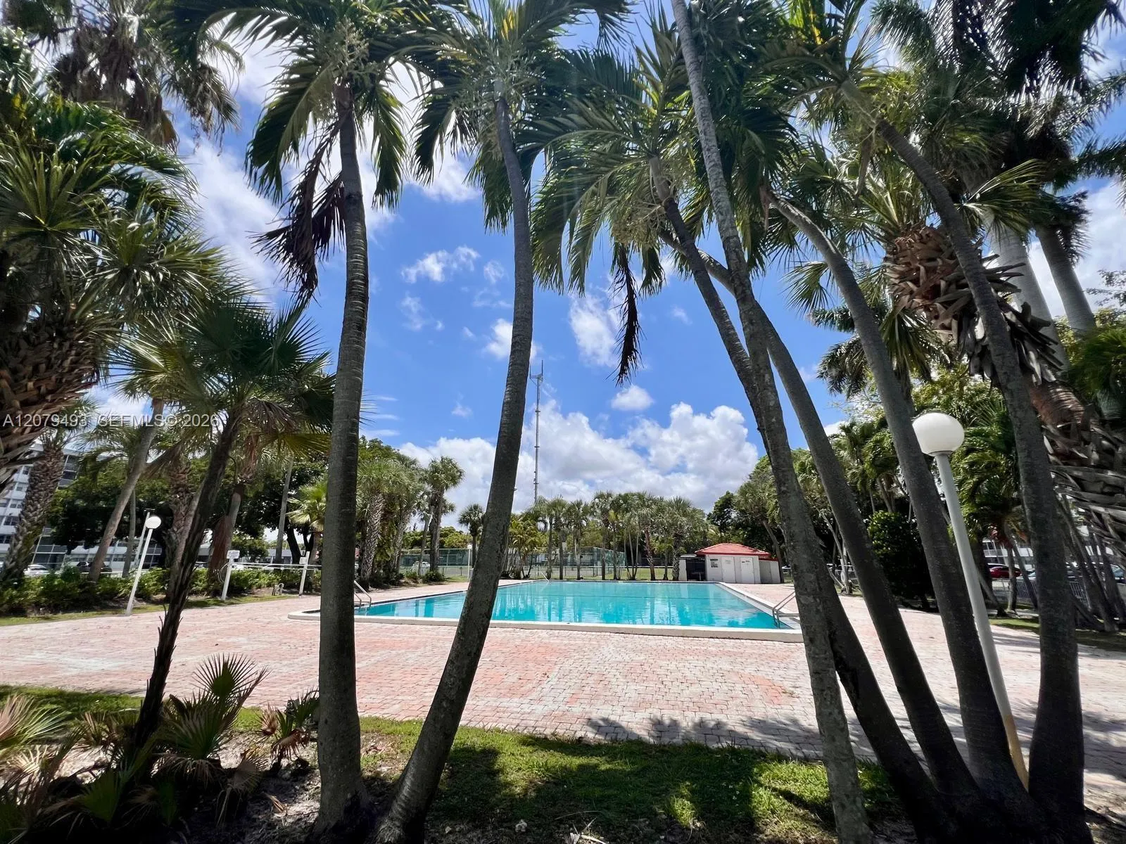 En Venta 700 NW 214th Street 411, Miami Gardens, FL 33169, Miami Gardens, FL 33169