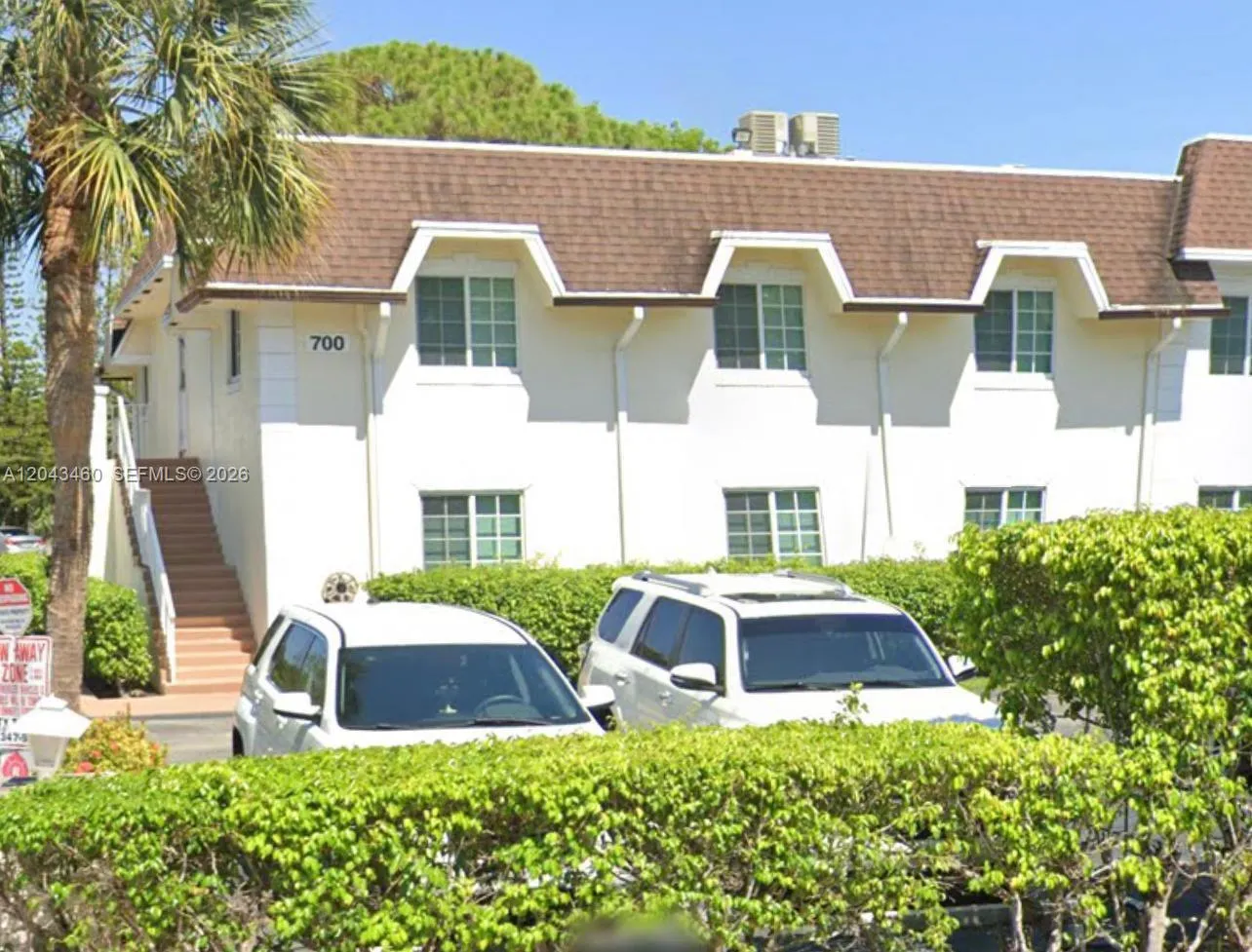 Foto de propiedad en 700 SE 2nd Avenue 313, Deerfield Beach, FL 33441 Deerfield Beach con MLS# 