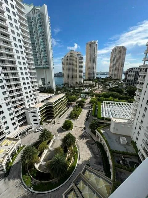 En Renta 701 Brickell Key Boulevard 1605, Miami, FL 33131, Miami, FL 33131