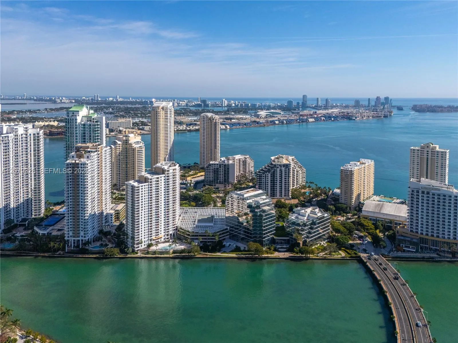 En Venta 701 Brickell Key Boulevard 707, Miami, FL 33131, Miami, FL 33131
