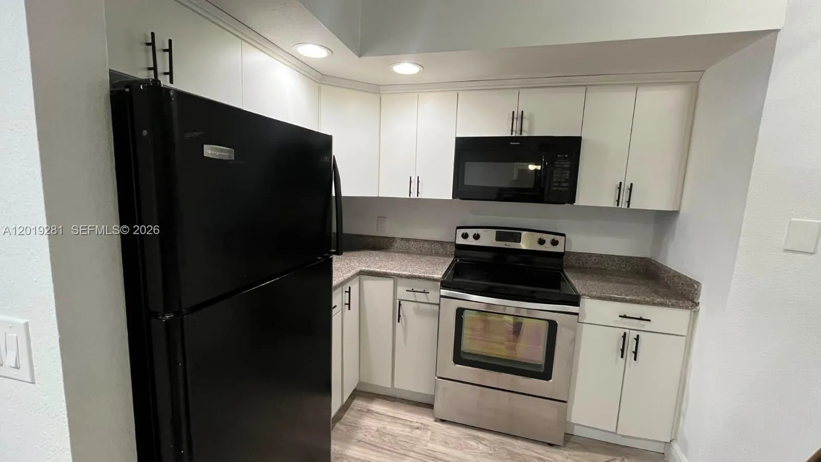 En Renta 701 Vista Isles Drive 1624, Sunrise, FL 33325, Sunrise, FL 33325
