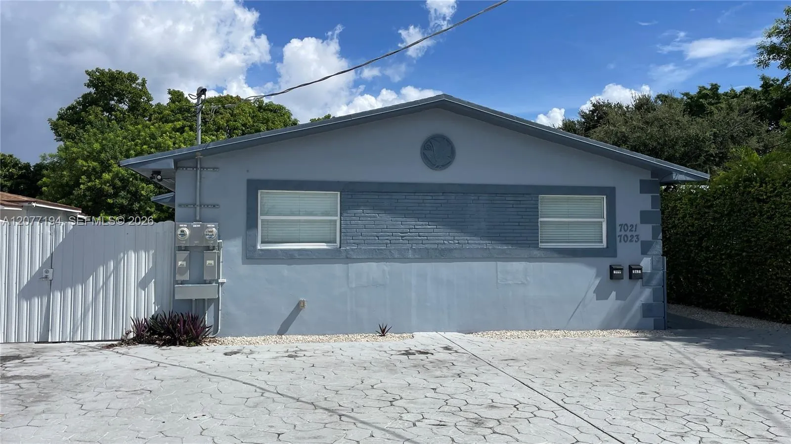 Foto de propiedad en 7021 SW 22nd Street 7021, Miami, FL 33155 Miami con MLS# 