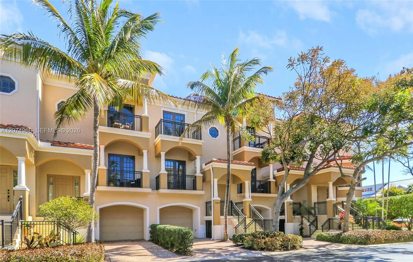 En Venta 703 Del Sol Circle 703, Tequesta, FL 33469, Tequesta, FL 33469