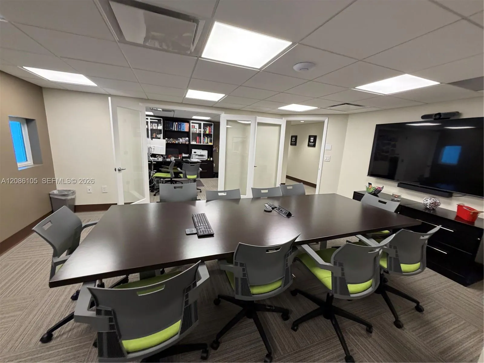 Foto de propiedad en 7057 SW 47th Street 19, Miami, FL 33155 Miami con MLS# 