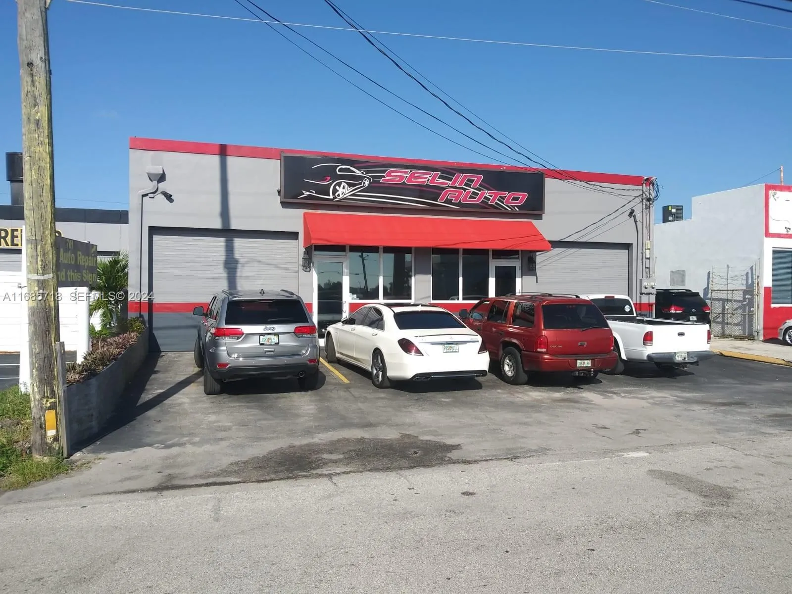 En Venta 707 N Dixie Highway, Hallandale Beach, FL 33009, Hallandale Beach, FL 33009