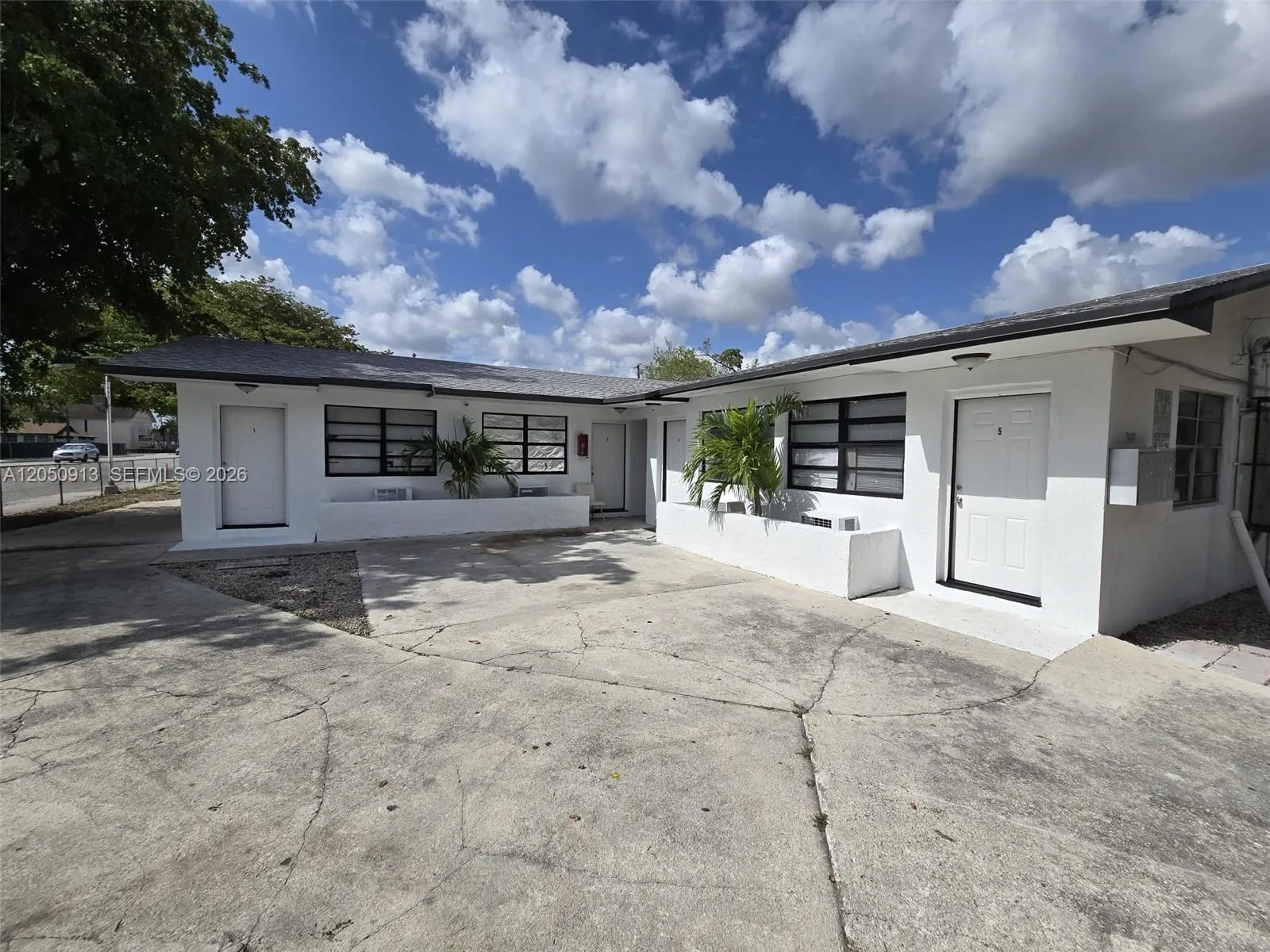 En Renta 7090 NW 17th Avenue 3, Miami, FL 33147, Miami, FL 33147