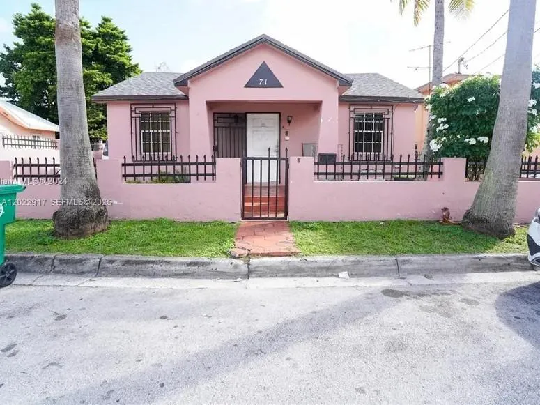 Foto de propiedad en 71 NW 18th Avenue, Miami, FL 33125 Miami con MLS# 
