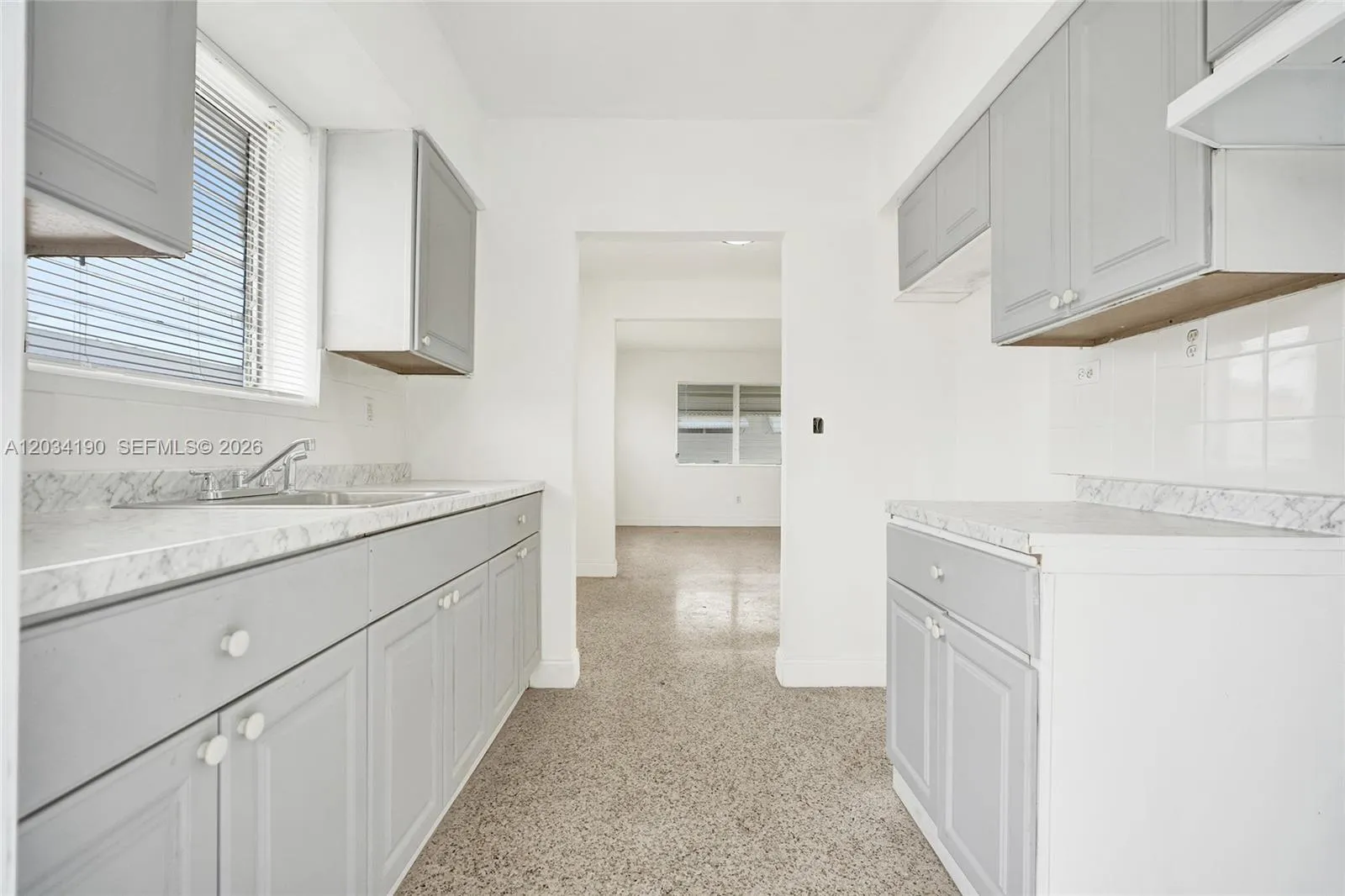 Foto de propiedad en 710 82nd Street 1, Miami Beach, FL 33141 Miami Beach con MLS# 