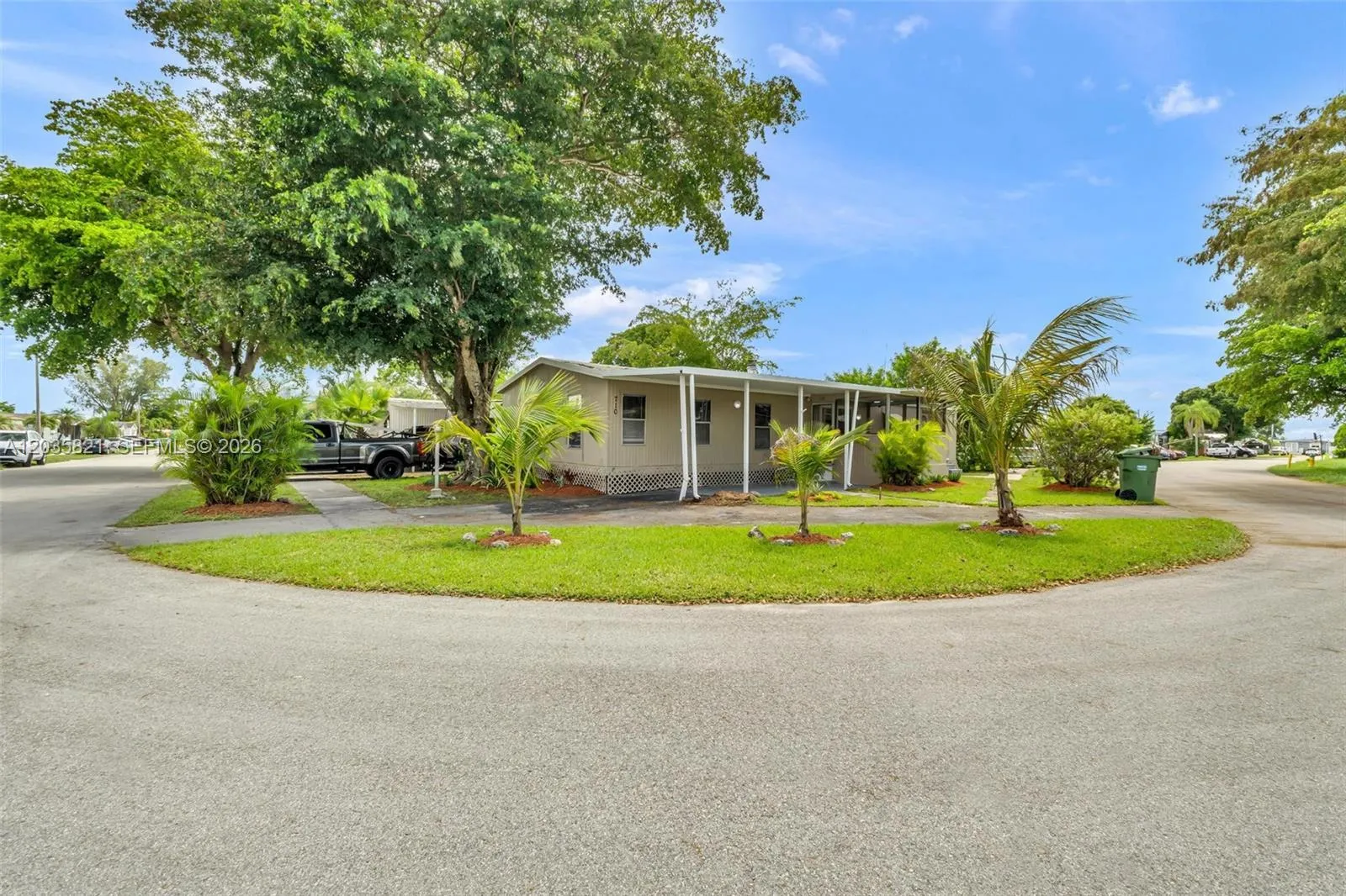 En Venta 710 NW 217th Way, Pembroke Pines, FL 33029, Pembroke Pines, FL 33029