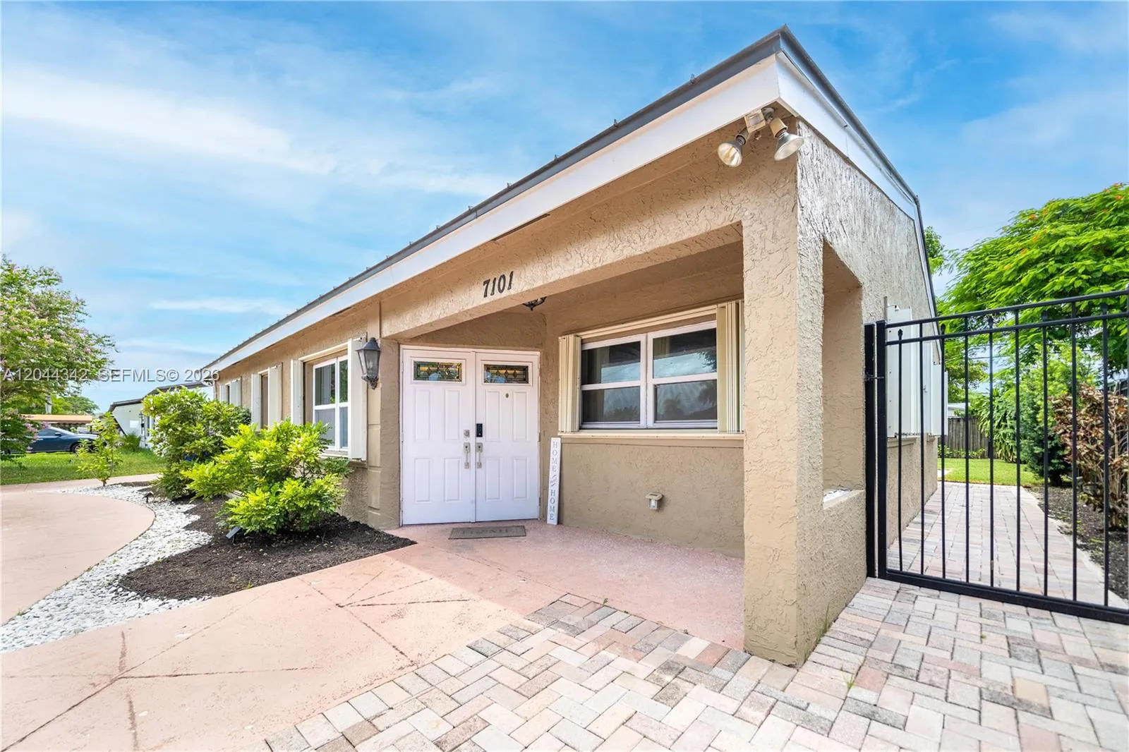 Vendido 7101 Hope Street, Hollywood, FL 33024, Hollywood, FL 33024