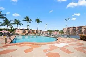 Foto de propiedad en 7105 Miami Lakes Drive N16, Miami Lakes, FL 33014 Miami Lakes con MLS# 