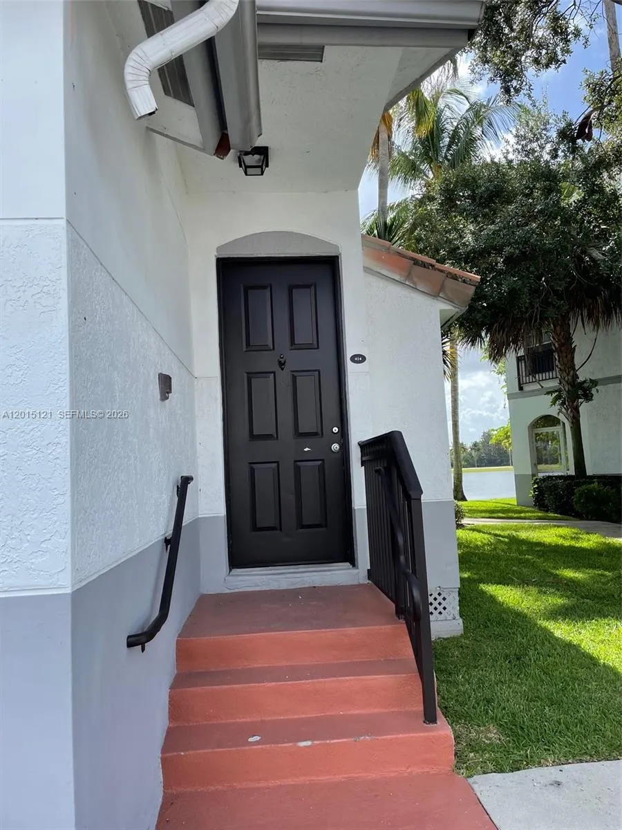 Alquilada 711 SW 148th Avenue 414, Sunrise, FL 33325, Sunrise, FL 33325