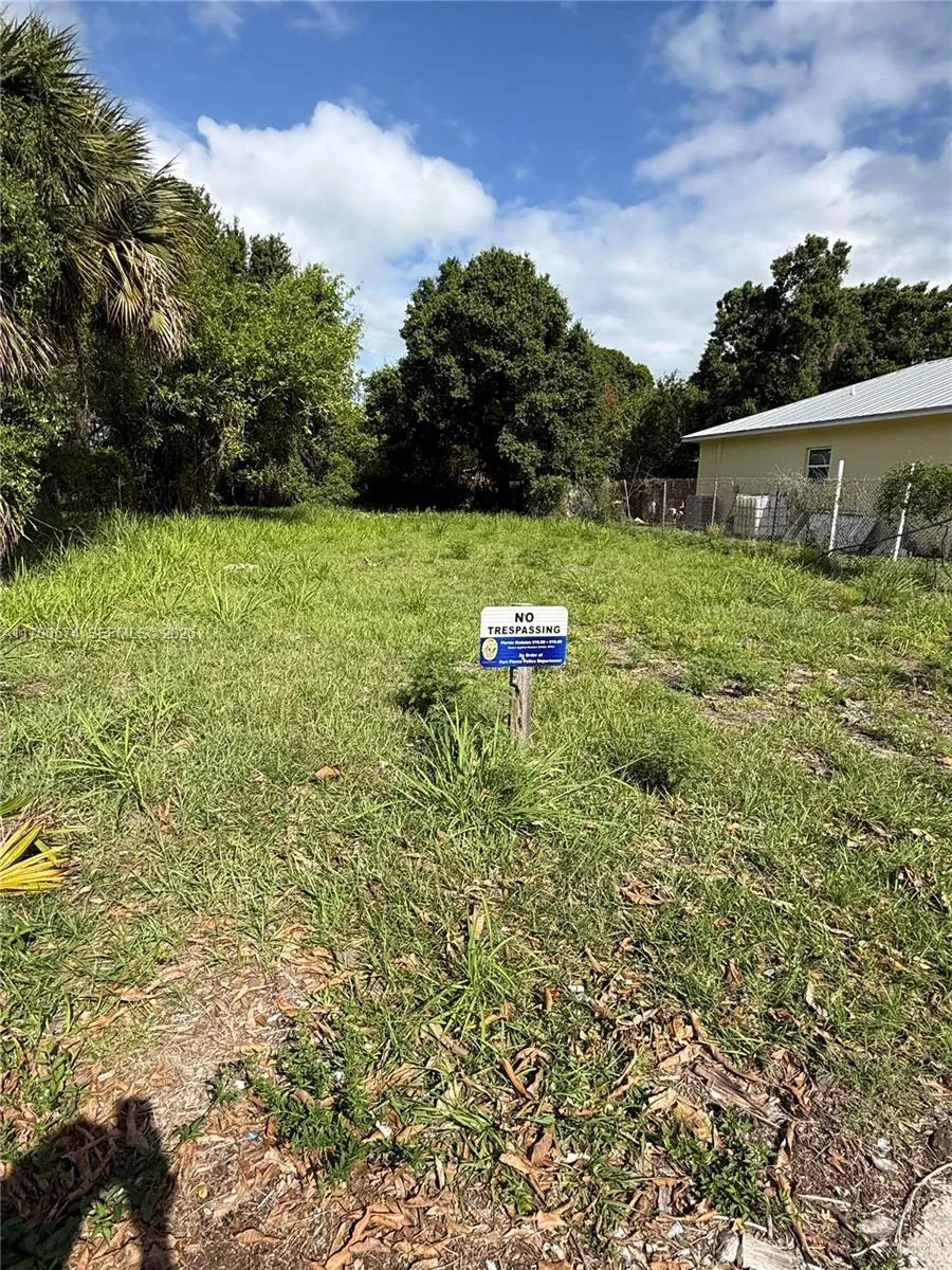 En Venta 712 N 22nd Street, Fort Pierce, FL 34950, Fort Pierce, FL 34950