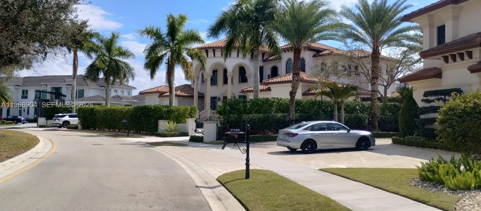 Foto de propiedad en 7130 Lemon Grass Drive, Parkland, FL 33076 Parkland con MLS# 