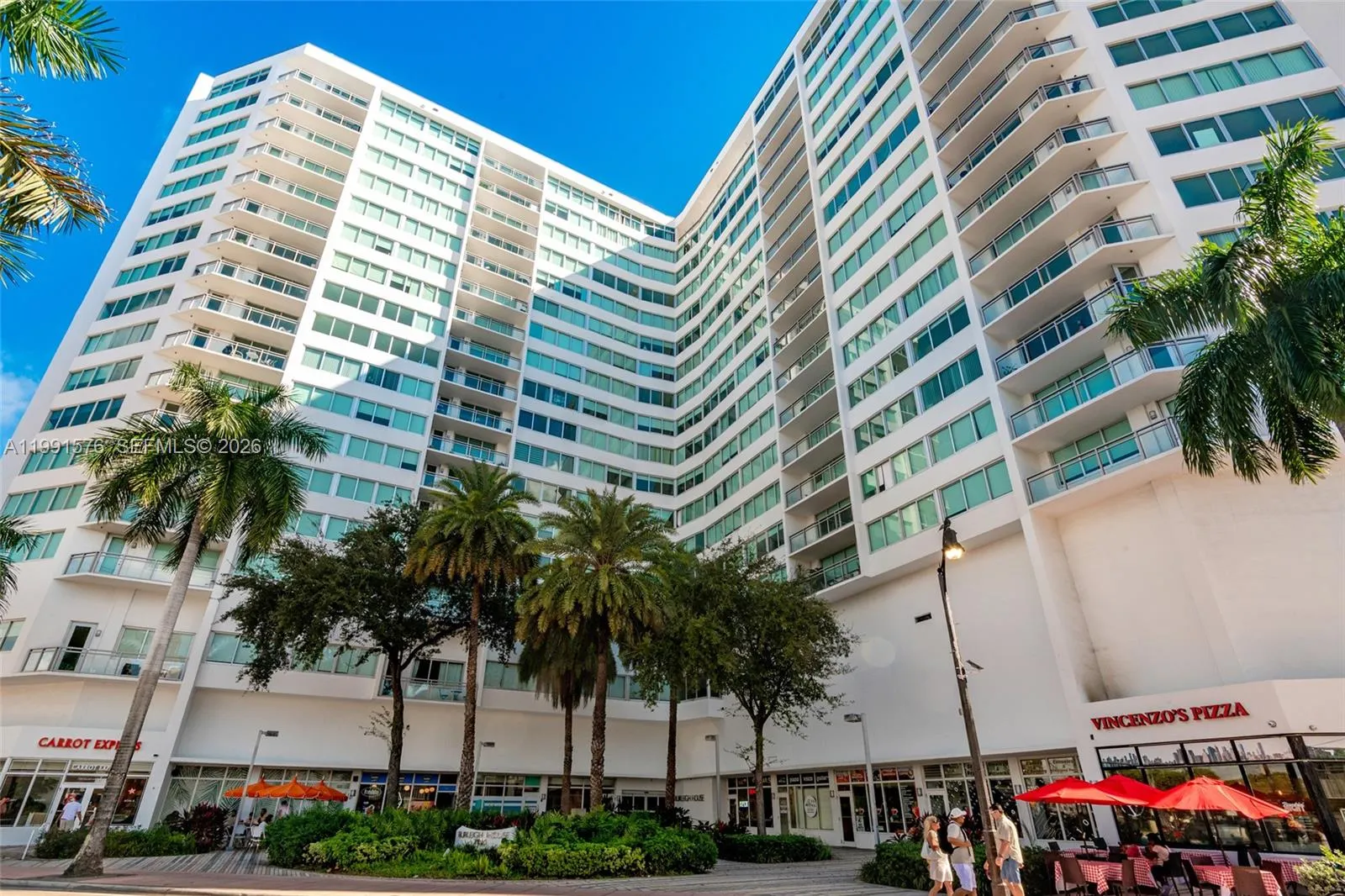 Foto de propiedad en 7135 Collins Avenue 625, Miami Beach, FL 33141 Miami Beach con MLS# 