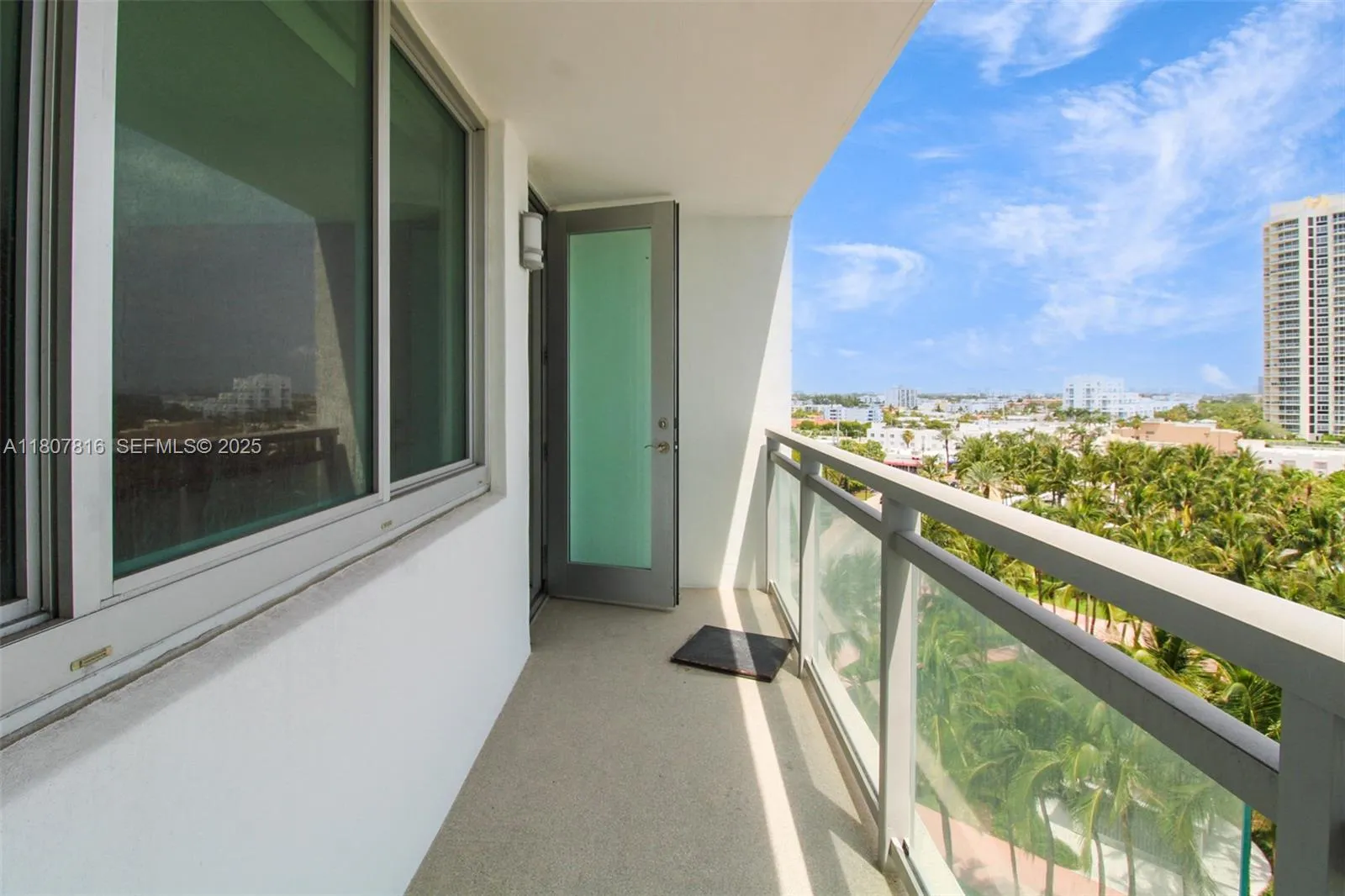 Foto de propiedad en 7135 Collins Avenue 934, Miami Beach, FL 33141 Miami Beach con MLS# 