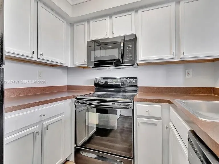 En Venta 714 Executive Center Drive 28, West Palm Beach, FL 33401, West Palm Beach, FL 33401