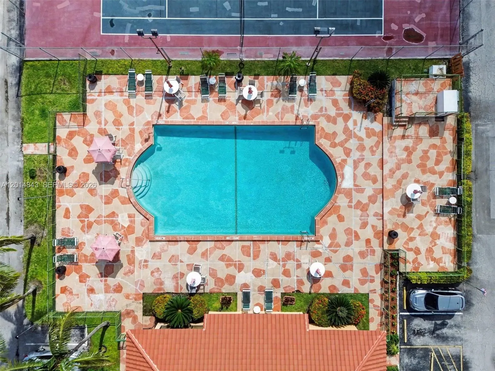 Foto de propiedad en 7155 Miami Lakes Drive P16, Miami Lakes, FL 33014 Miami Lakes con MLS# 