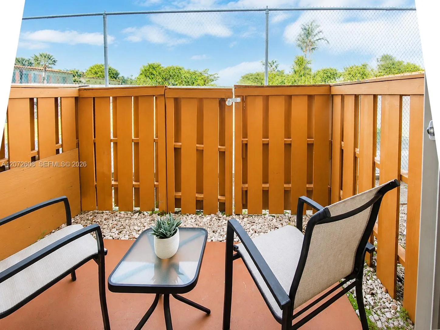 Foto de propiedad en 7155 Miami Lakes Drive P4, Miami Lakes, FL 33014 Miami Lakes con MLS# 