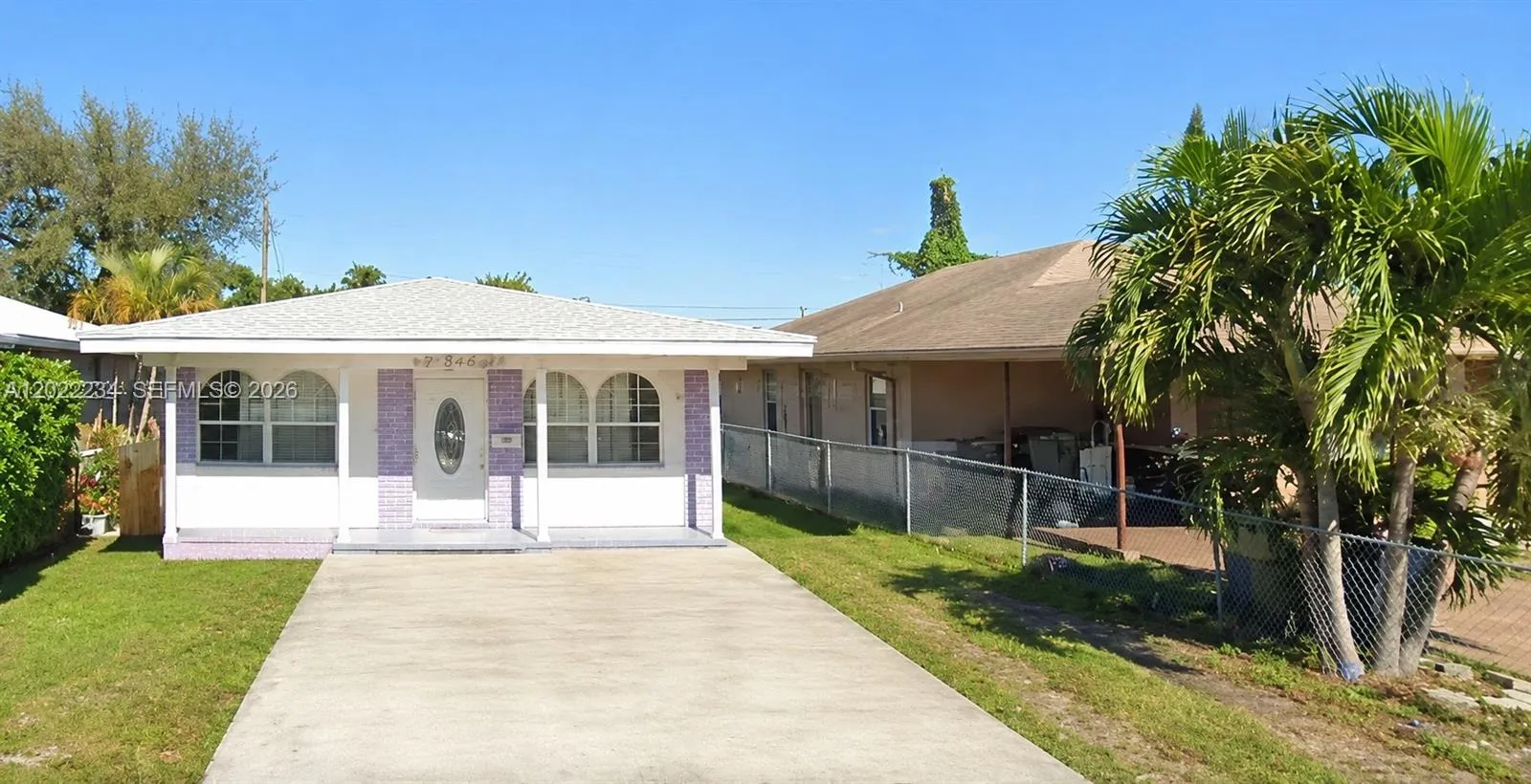 Foto de propiedad en 716 NW 4th Street, Hallandale Beach, FL 33009 Hallandale Beach con MLS# 
